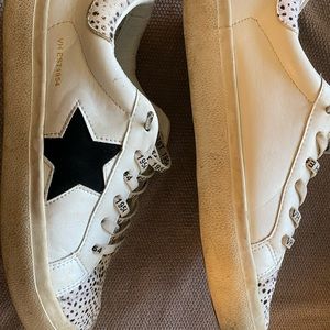 Vintage Havana low tops size 8.5